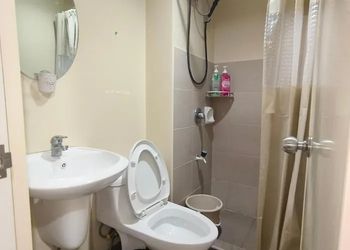 Avida Riala T3 902 아파트호텔